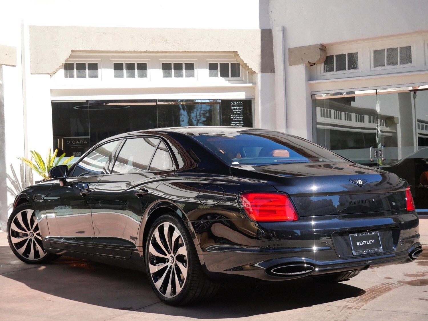 2026 Bentley Flying Spur photo 3