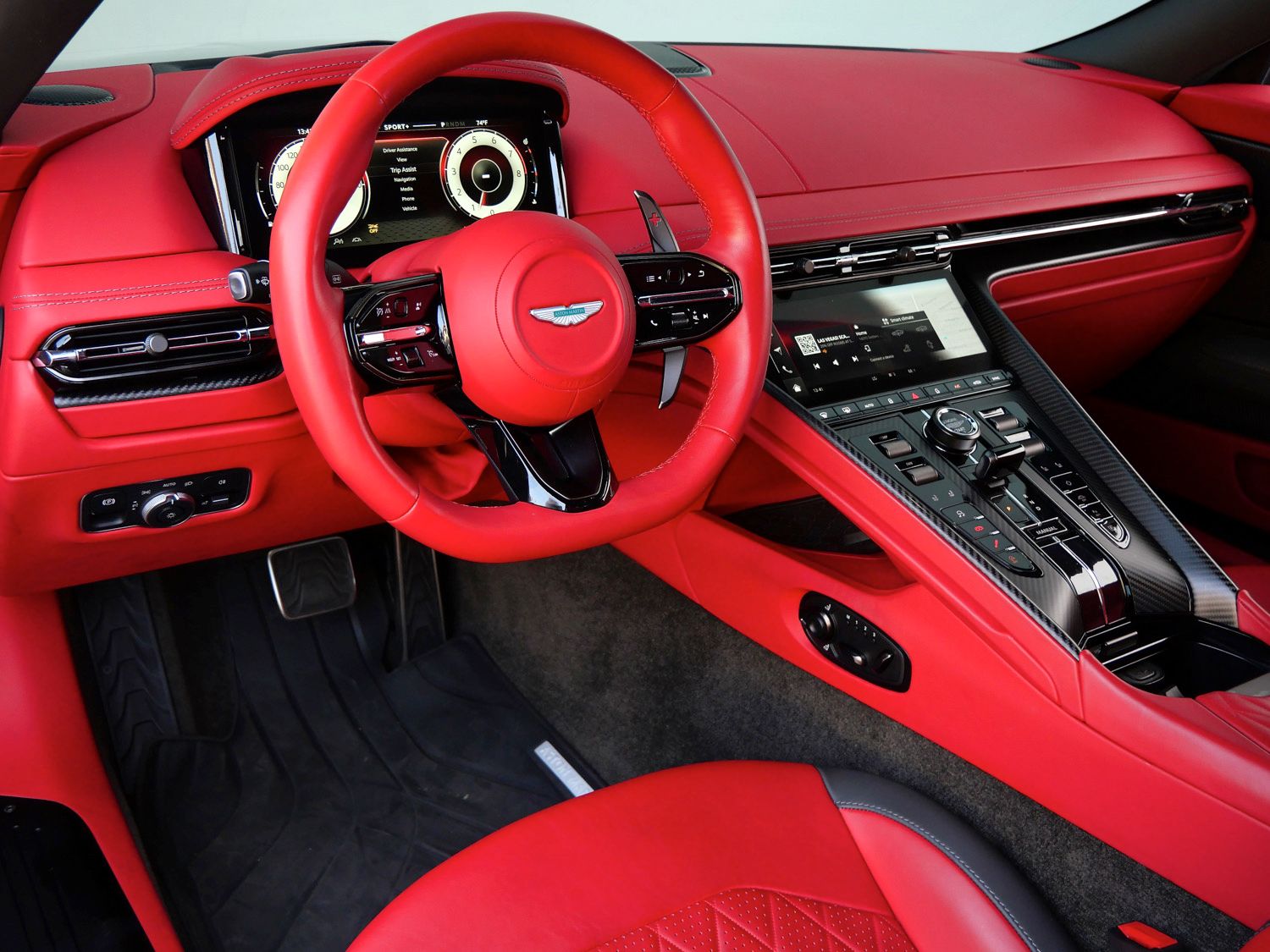 2024 Aston Martin DB12 Coupe photo 2