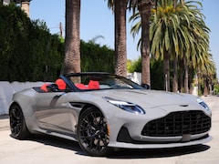 2026 Aston Martin DB12 . Volante