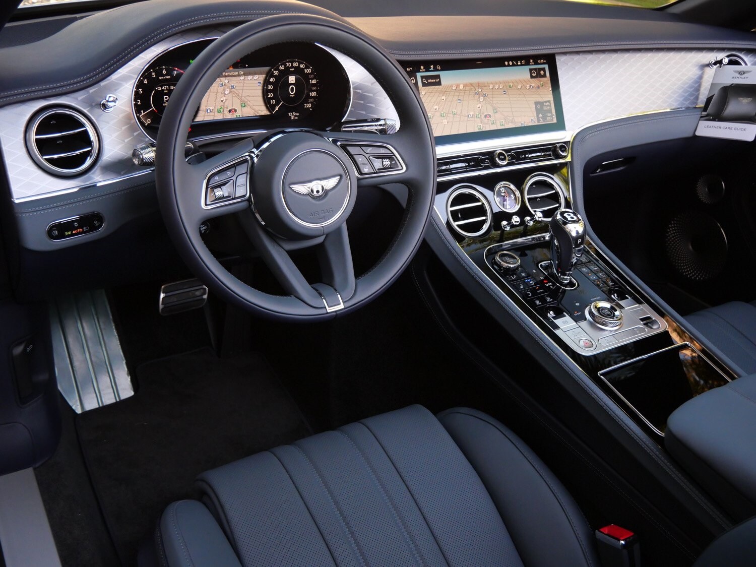 2026 Bentley Continental GTC photo 2