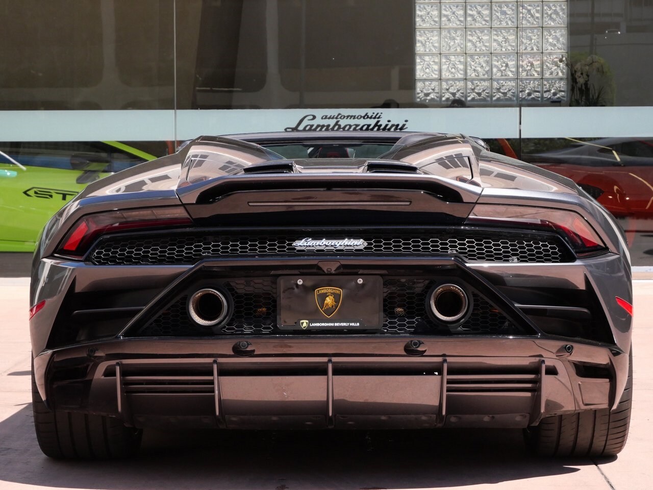 2020 Lamborghini Huracan Evo Spyder photo 4