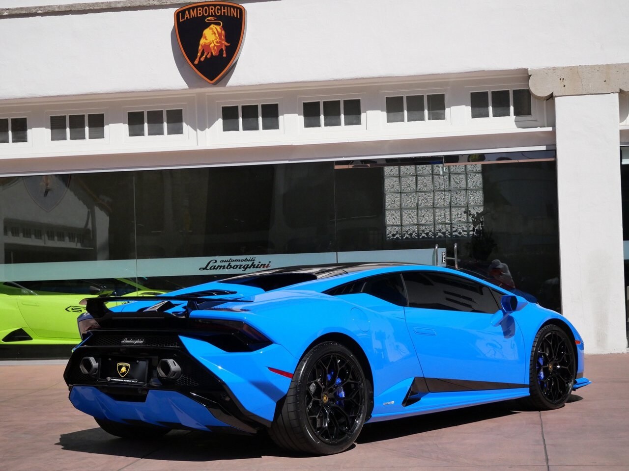 2024 Lamborghini Huracan Tecnica photo 3