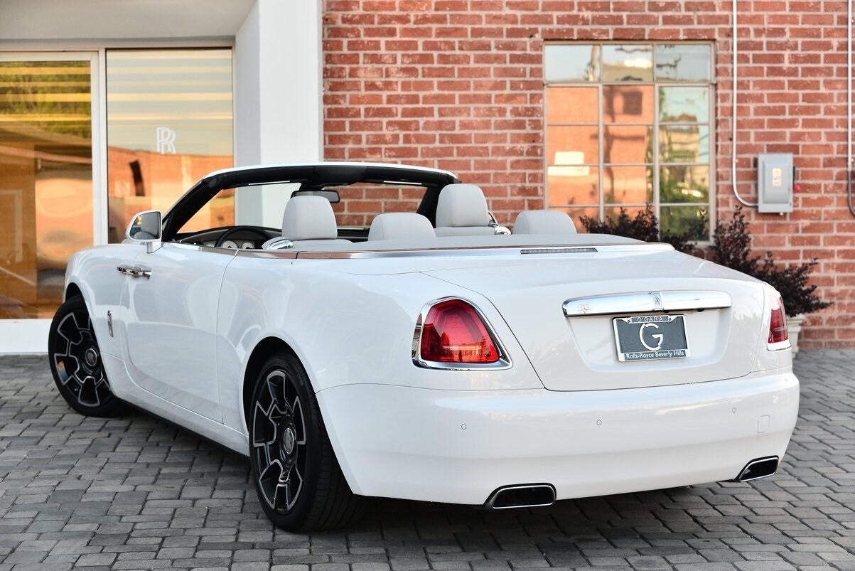 2019 Rolls Royce Dawn RR6 photo 2