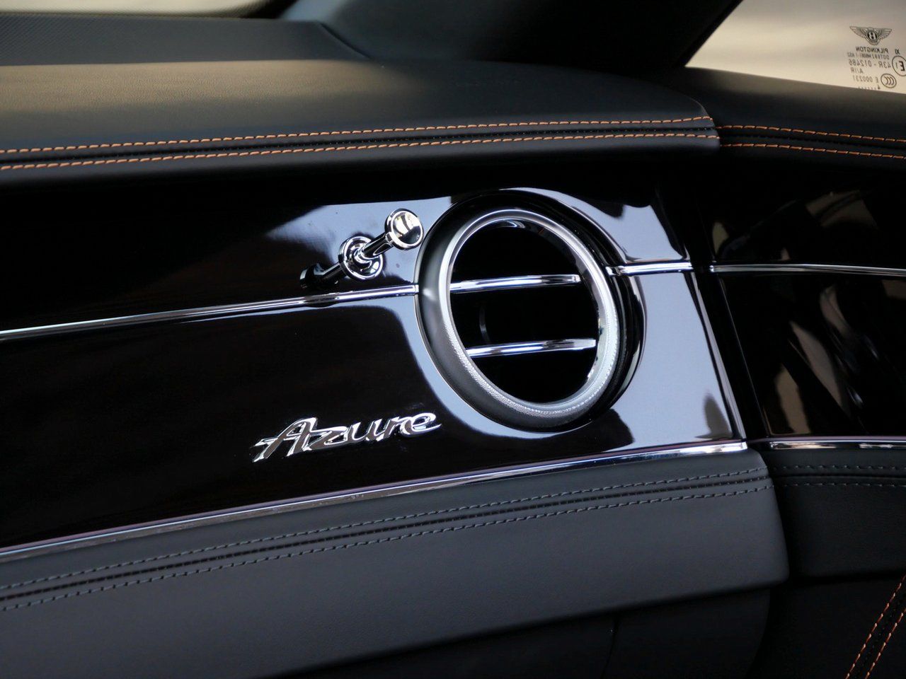 2026 Bentley Continental GTC Azure - Photo 19