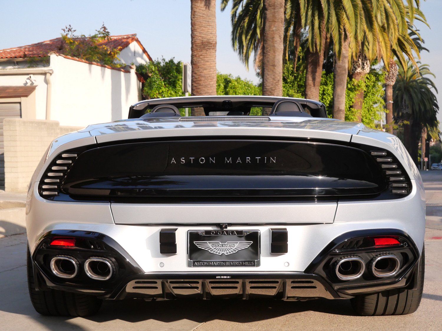 2026 Aston Martin Vanquish Base - Photo 8