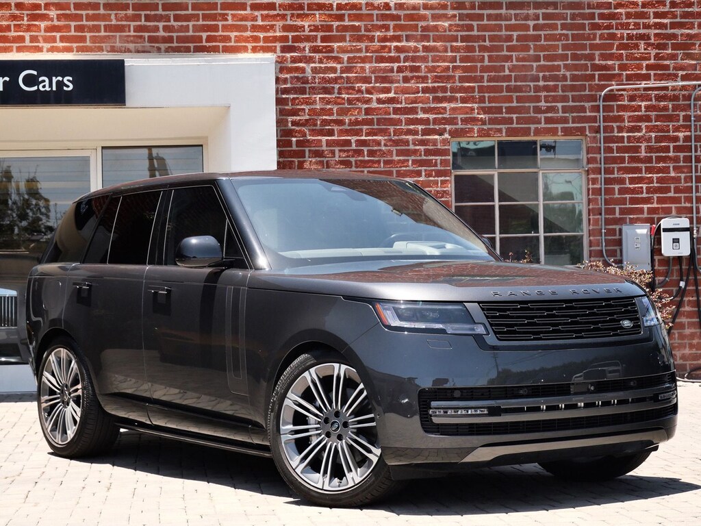 Used 2025 Land Rover Range Rover SE SUV
