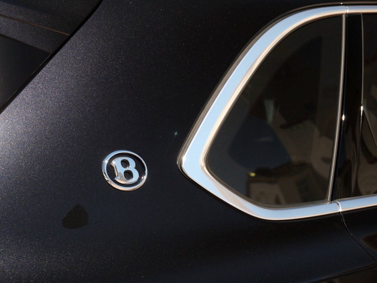 2025 Bentley Bentayga Mulliner - Photo 11
