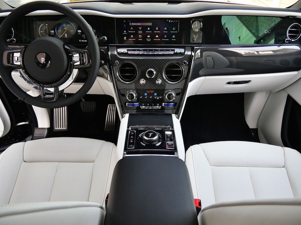 New 2026 Rolls-Royce Black Badge Cullinan SUV