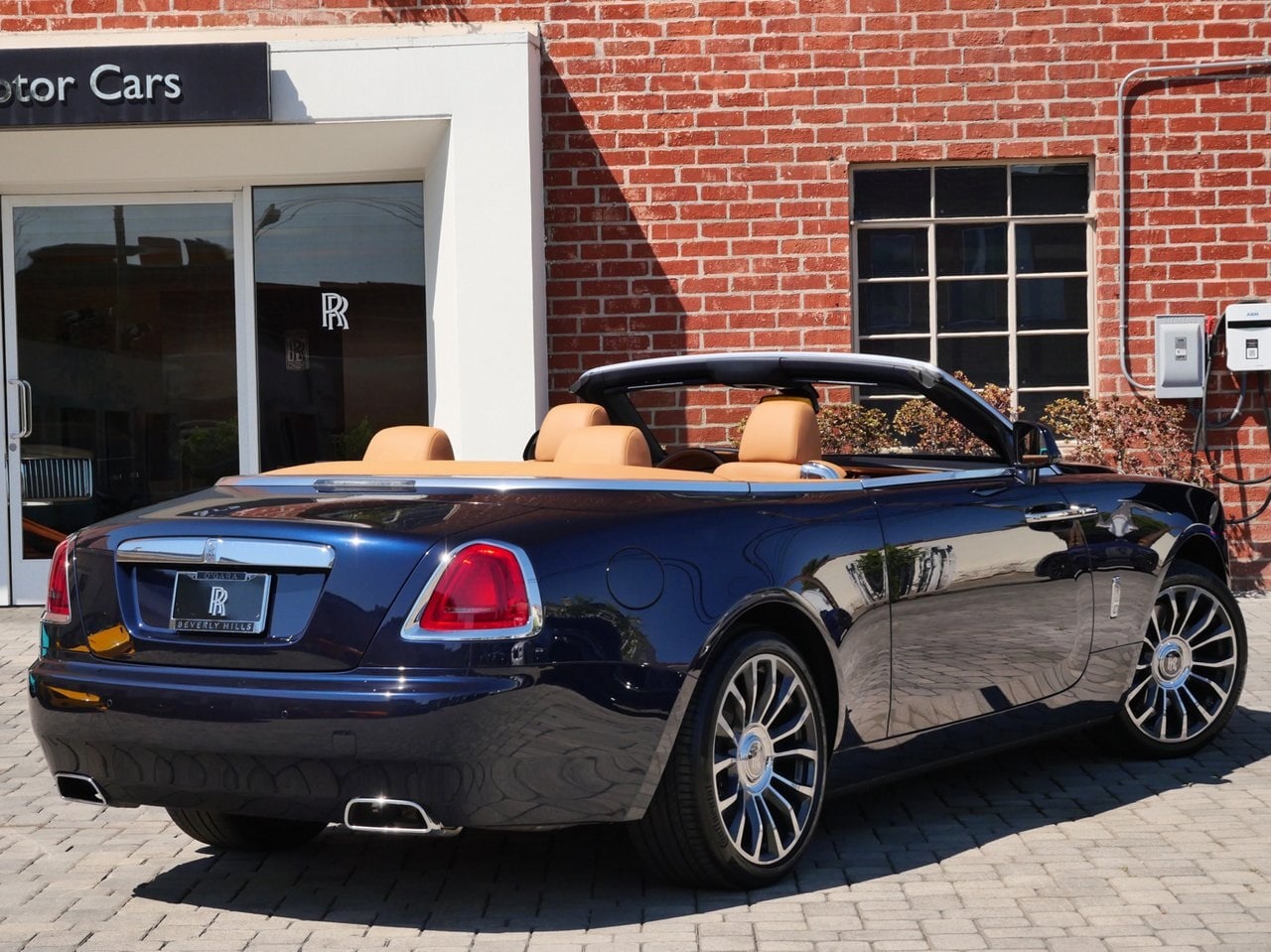 Certified 2020 Rolls-Royce Dawn Base with VIN SCAXZ8C02LU118280 for sale in Beverly Hills, CA