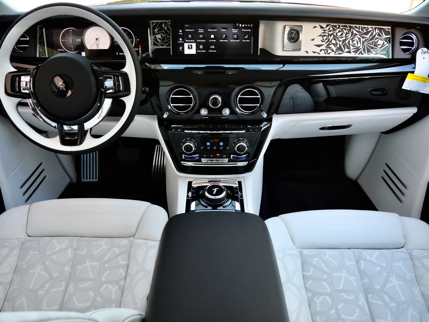New 2027 Rolls-Royce Phantom Sedan