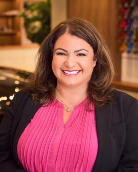 Staff member Aida Avadisian from 8a1e429c150f