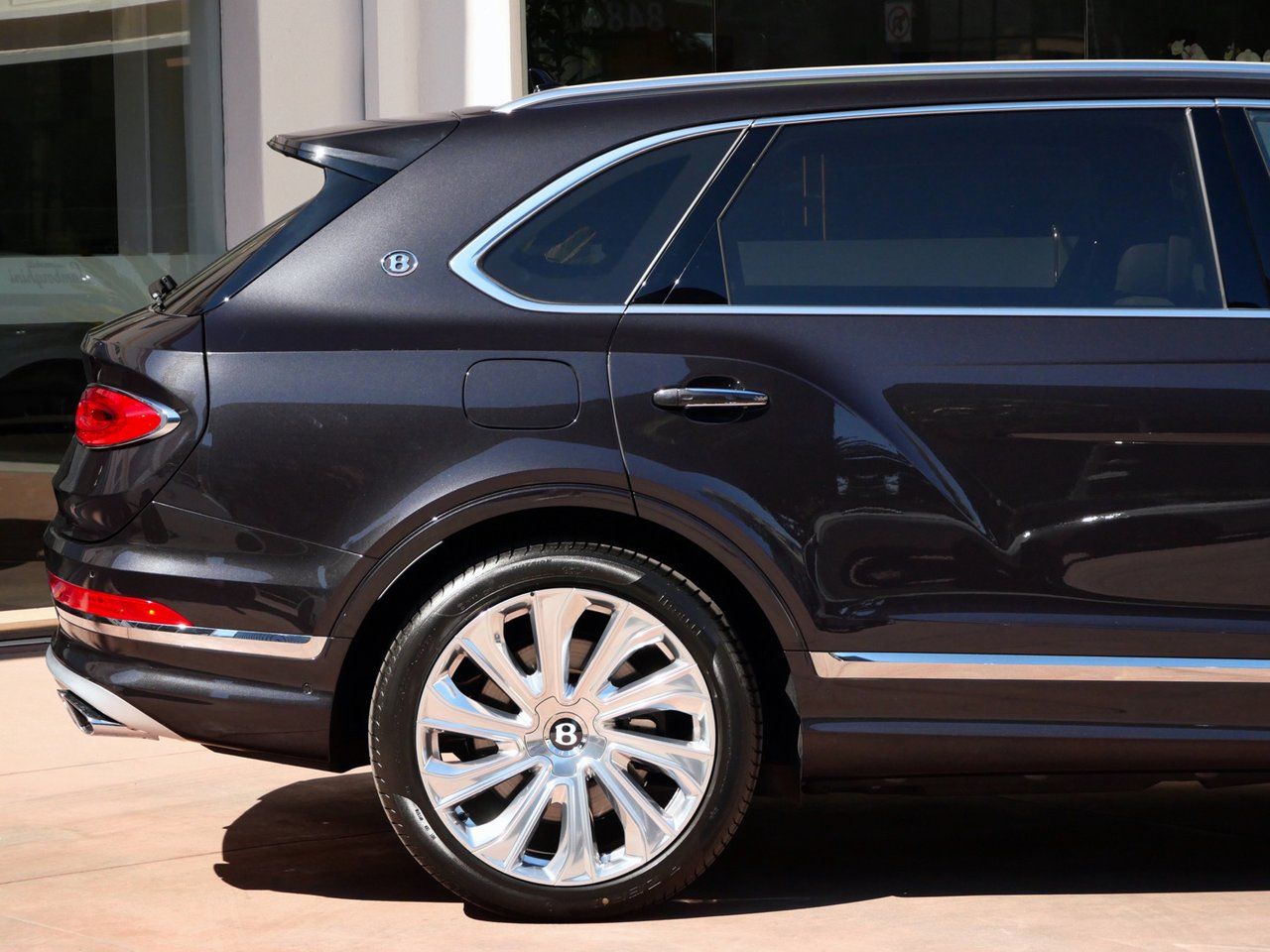 2025 Bentley Bentayga Mulliner - Photo 10