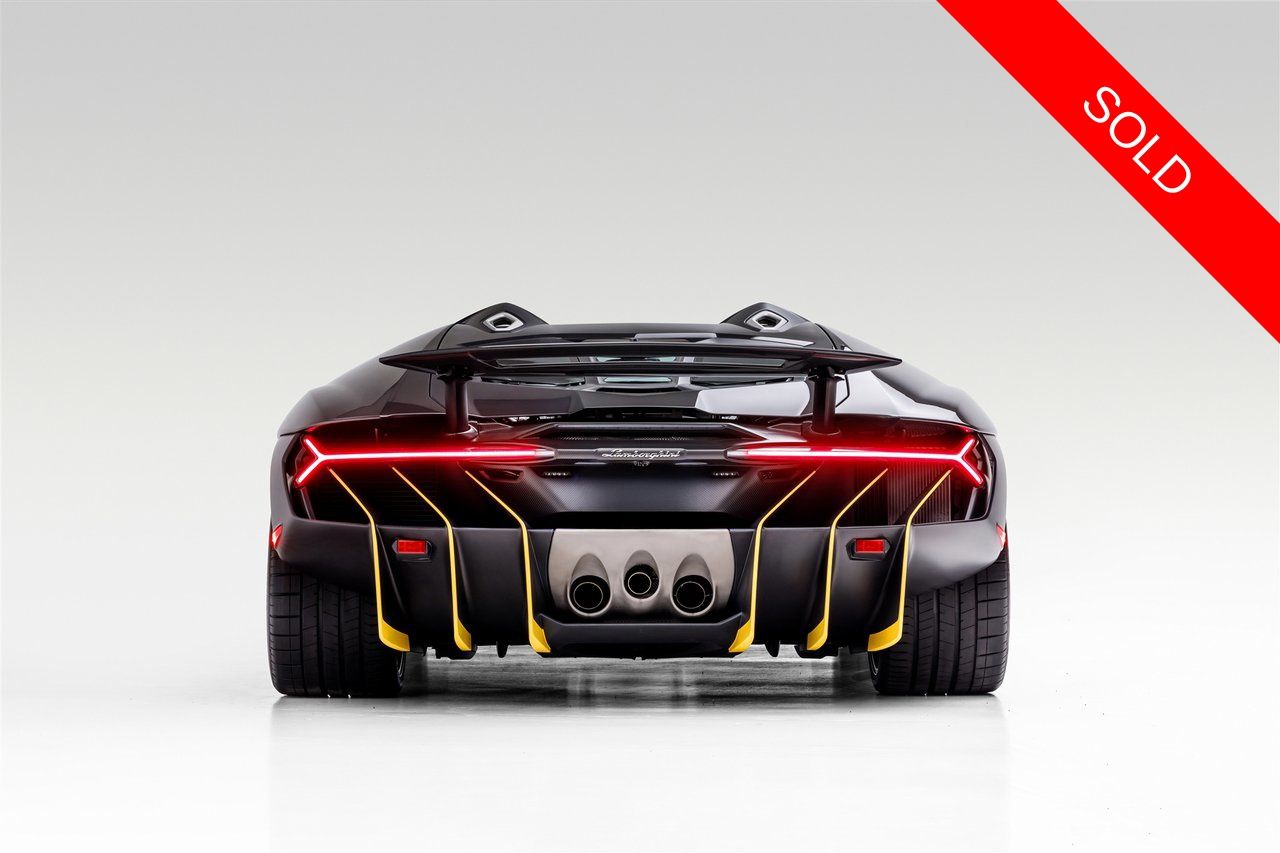 2017 Lamborghini Centenario photo 4