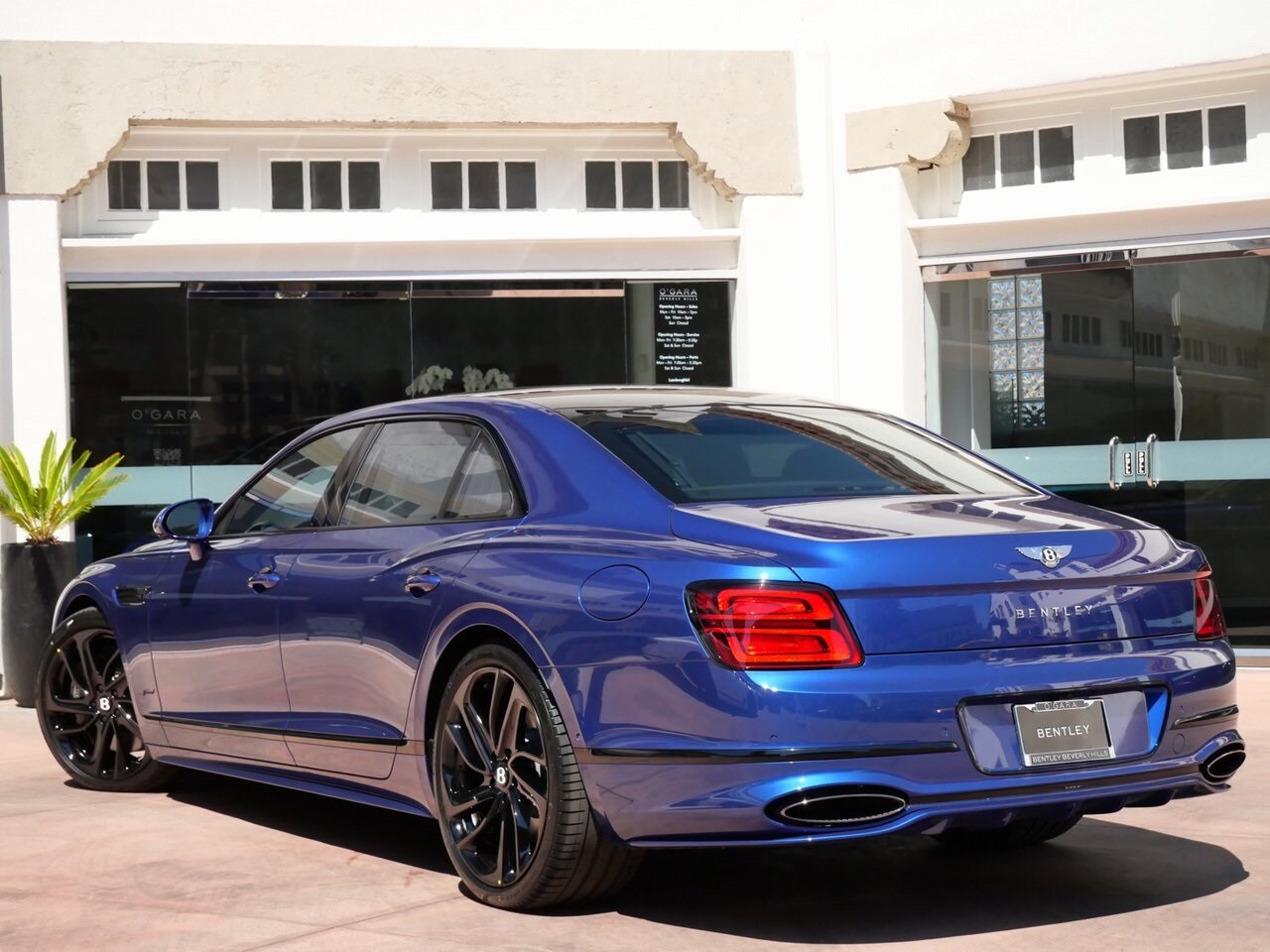 2025 Bentley Flying Spur Speed photo 3