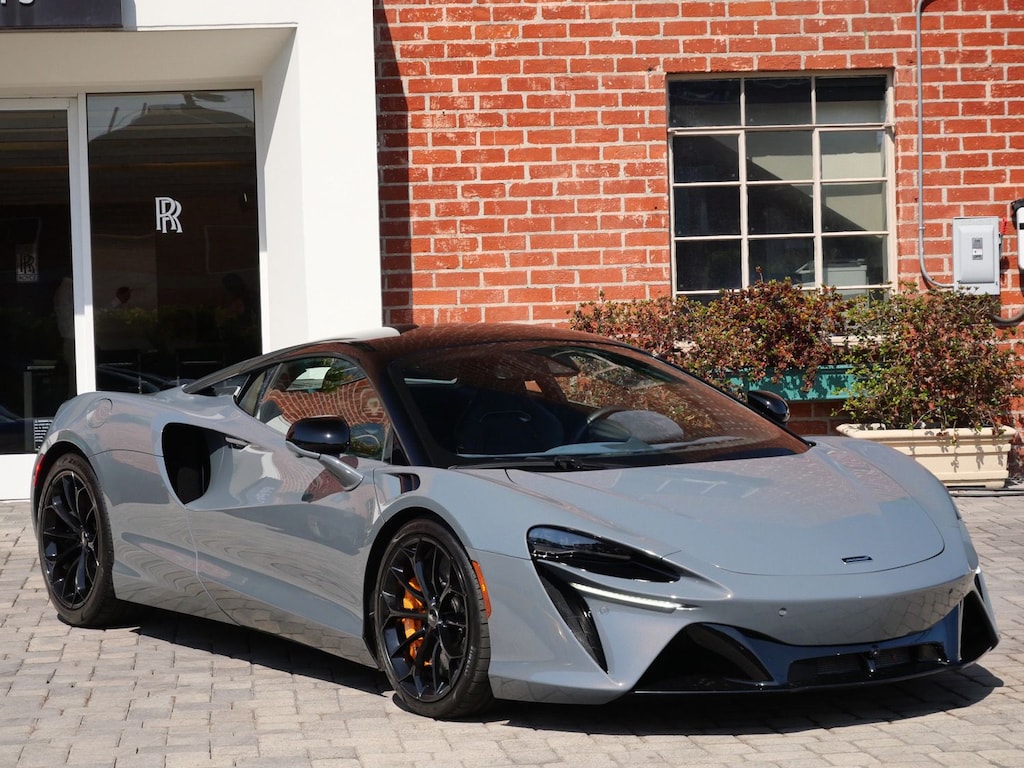 Used 2023 McLaren Artura Performance Coupe