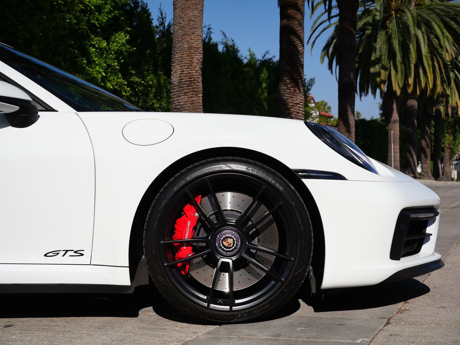 2024 Porsche 911 Targa 4 GTS photo 5