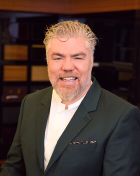 Staff member Louis Beckett from 9160823fa8e5