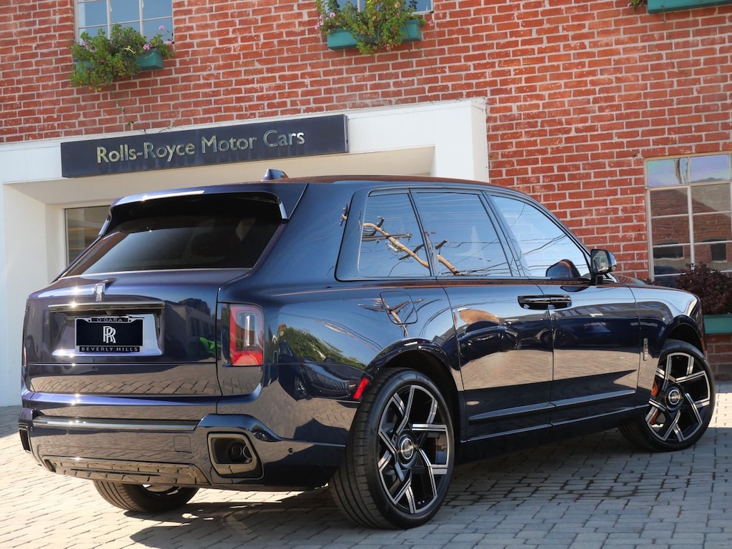 New 2026 Rolls-Royce Black Badge Cullinan