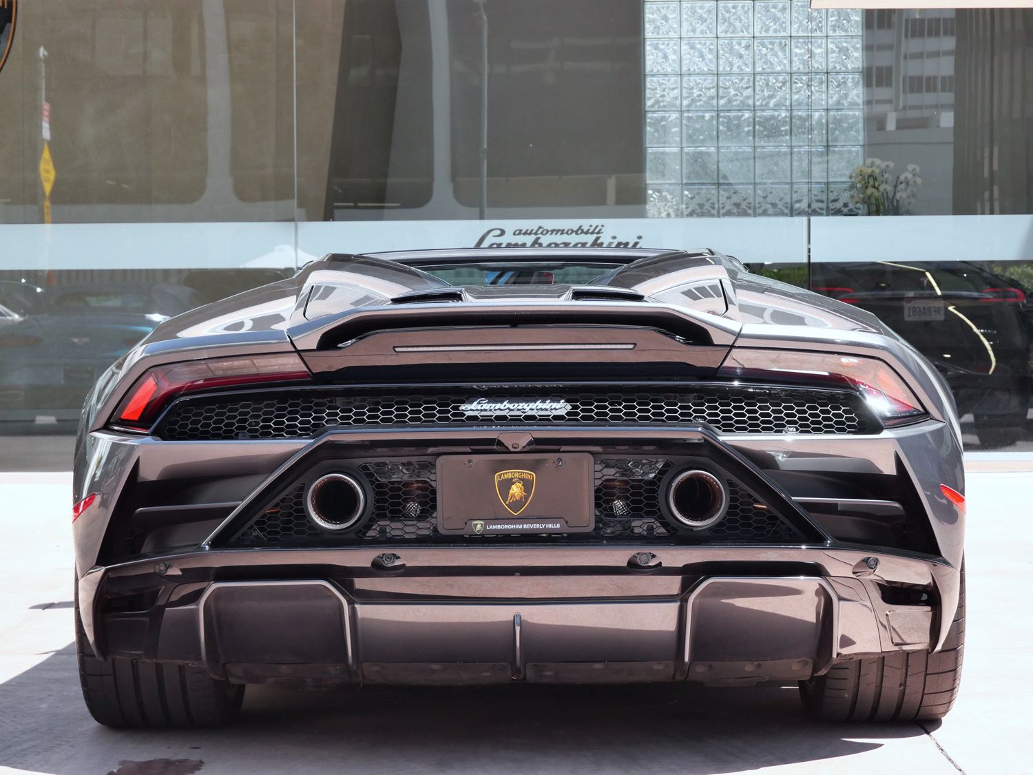 2021 Lamborghini Huracan EVO photo 4