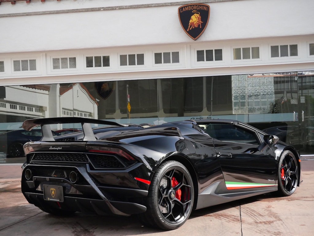 Used 2018 Lamborghini Huracan Performante Spyder