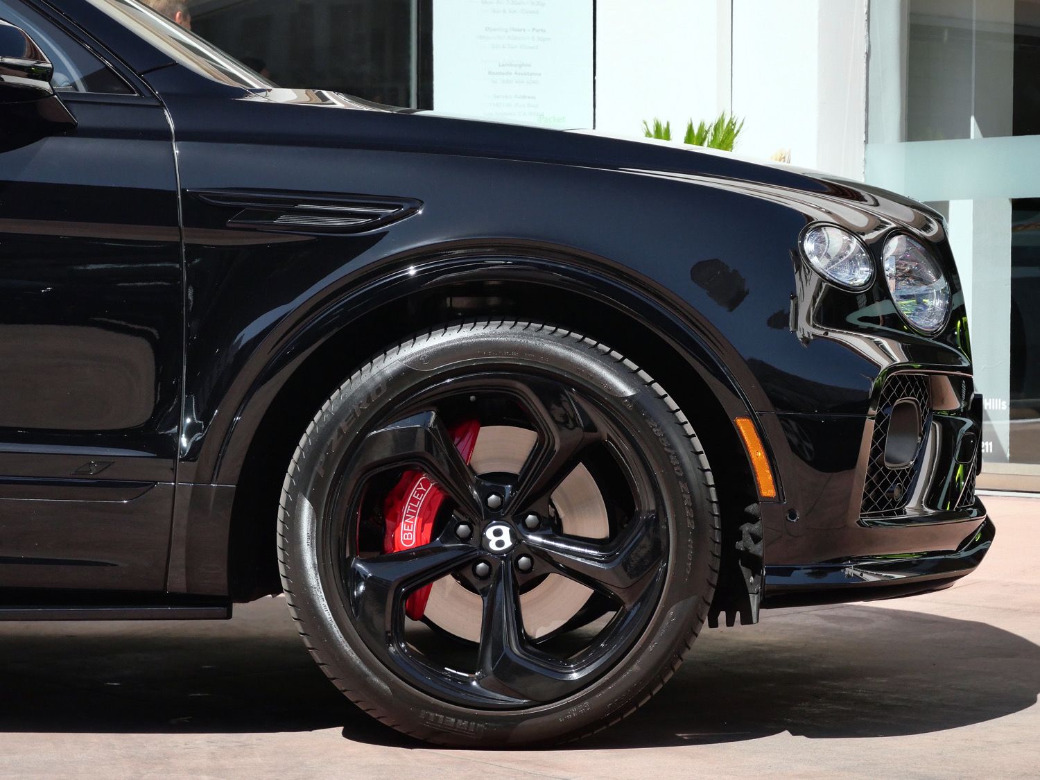 2023 Bentley Bentayga S photo 5
