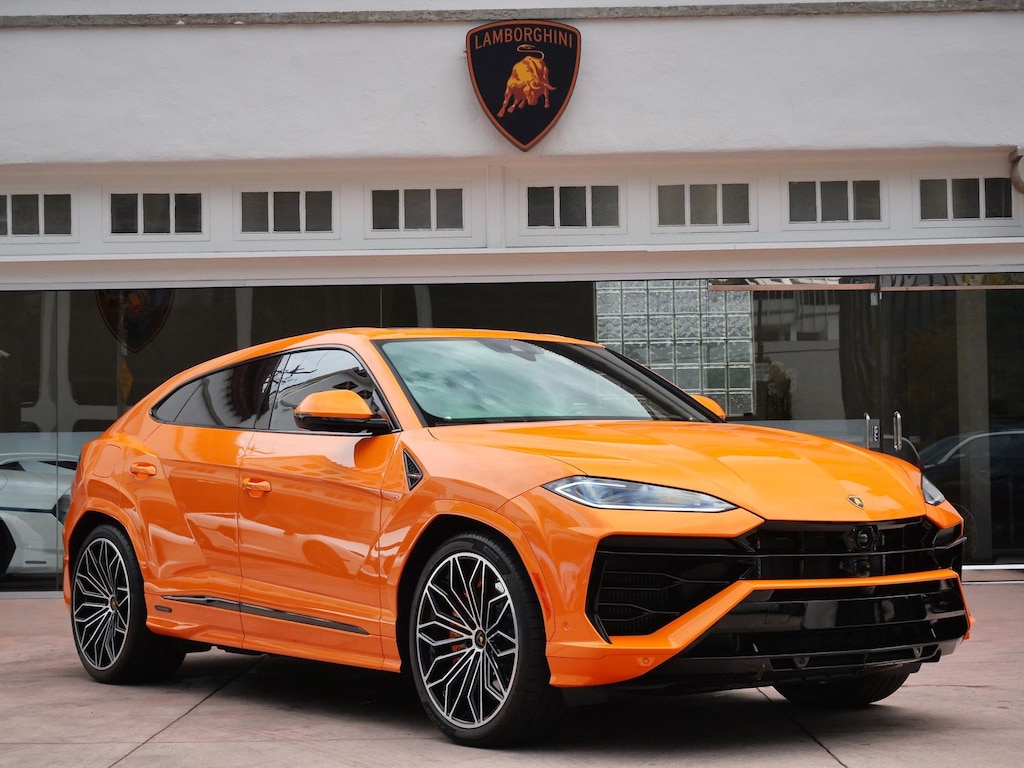 Used 2025 Lamborghini Urus SE SUV