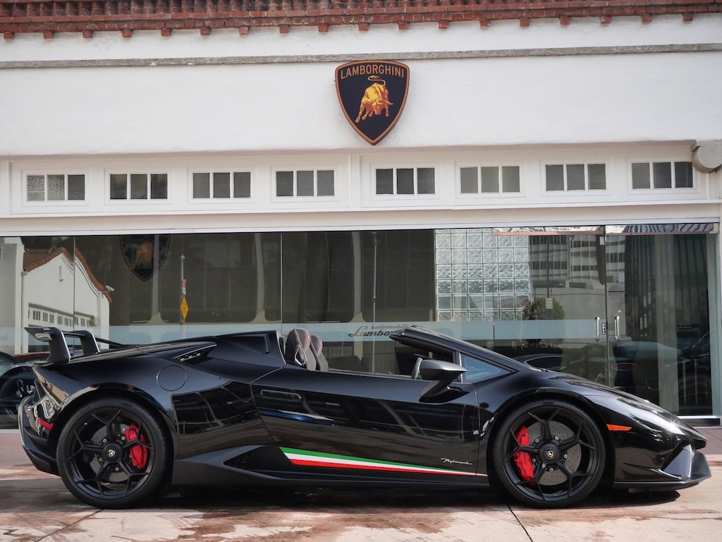 Used 2018 Lamborghini Huracan Performante Spyder