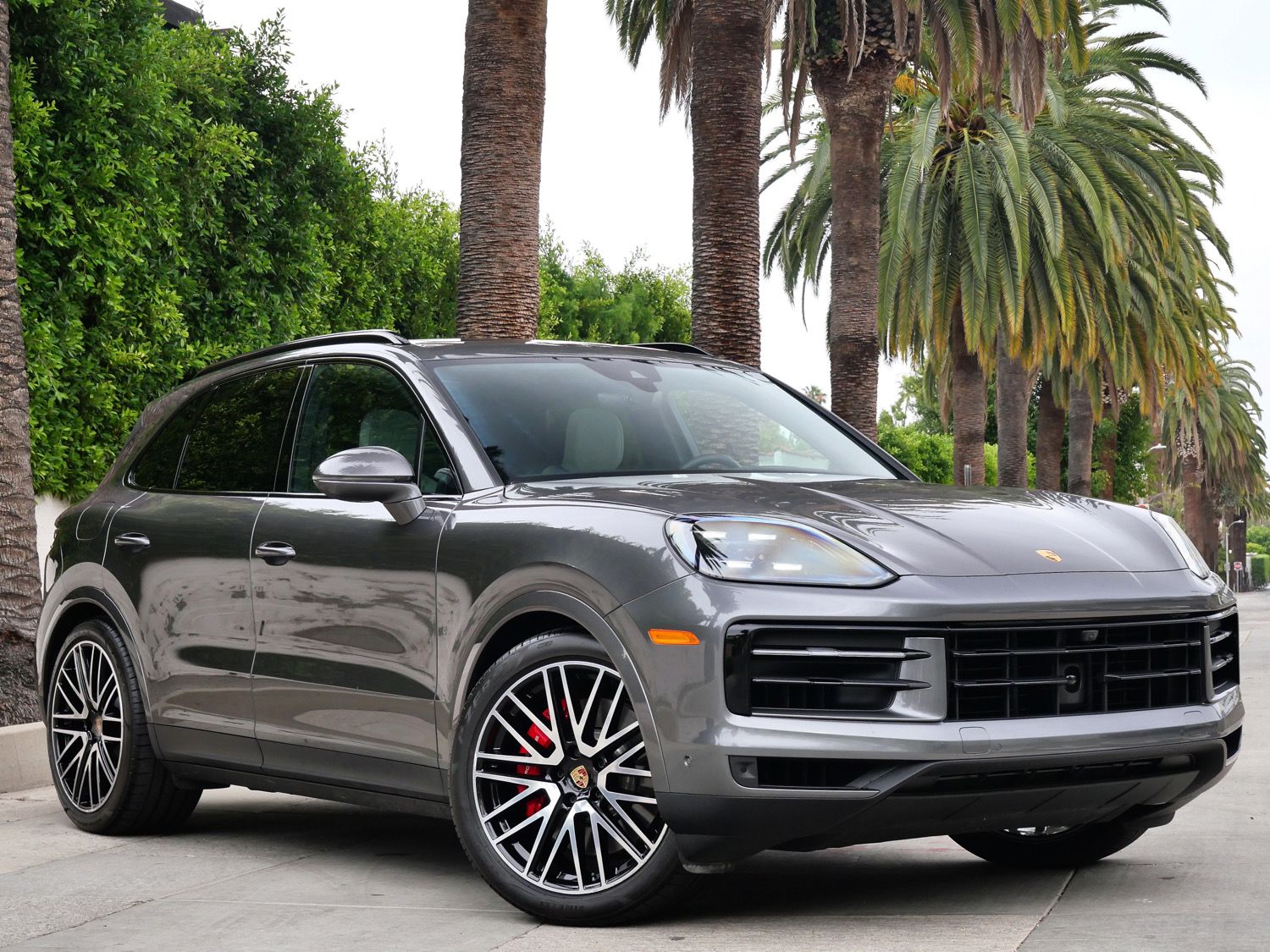 2025 Porsche Cayenne S