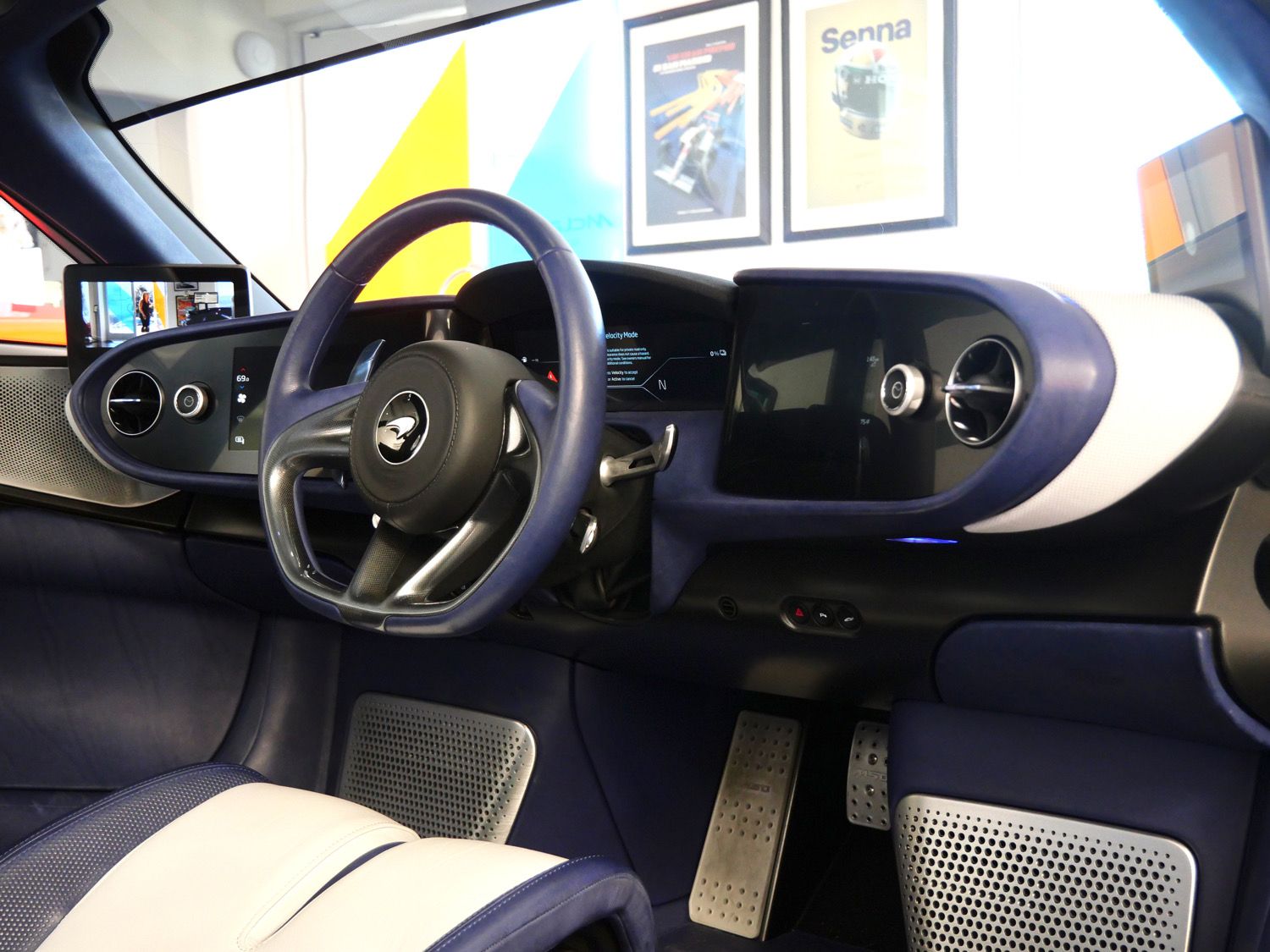 2020 McLaren Speedtail photo 3