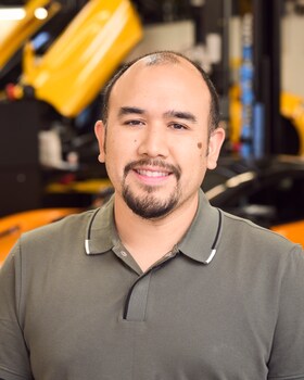 Staff member David Fuentes from 90469e0c687e