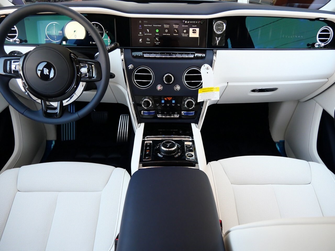 2025 Rolls Royce Cullinan RR photo 4