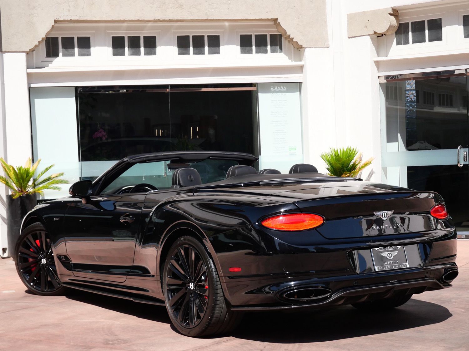 2023 Bentley Continental GTC Speed photo 2