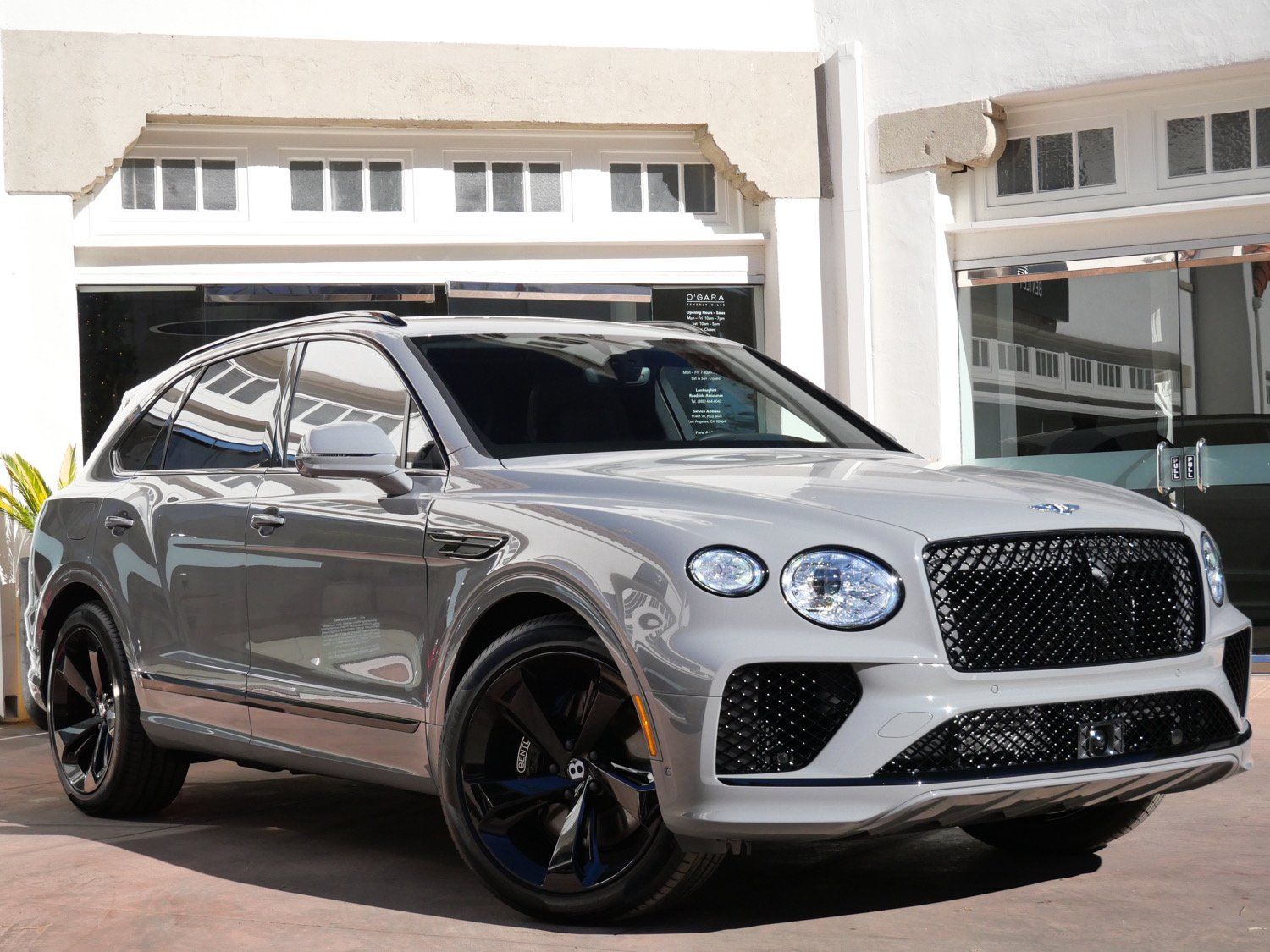 2025 Bentley Bentayga SUV 