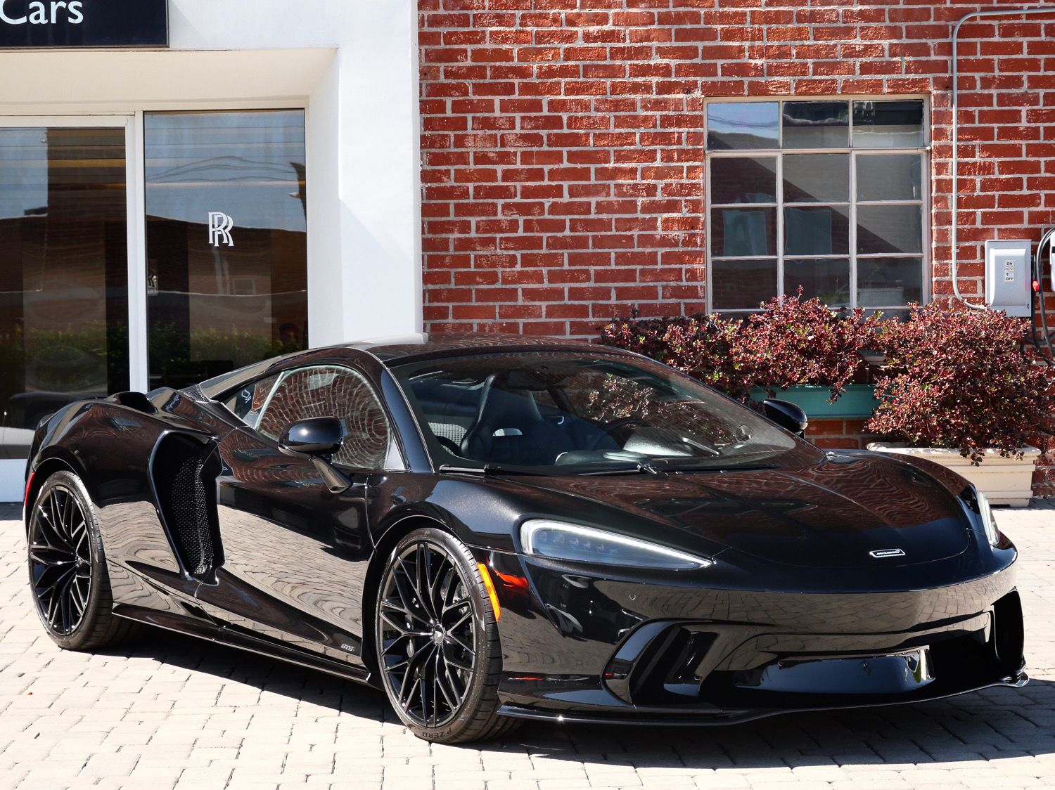 2025 McLaren GTS Base