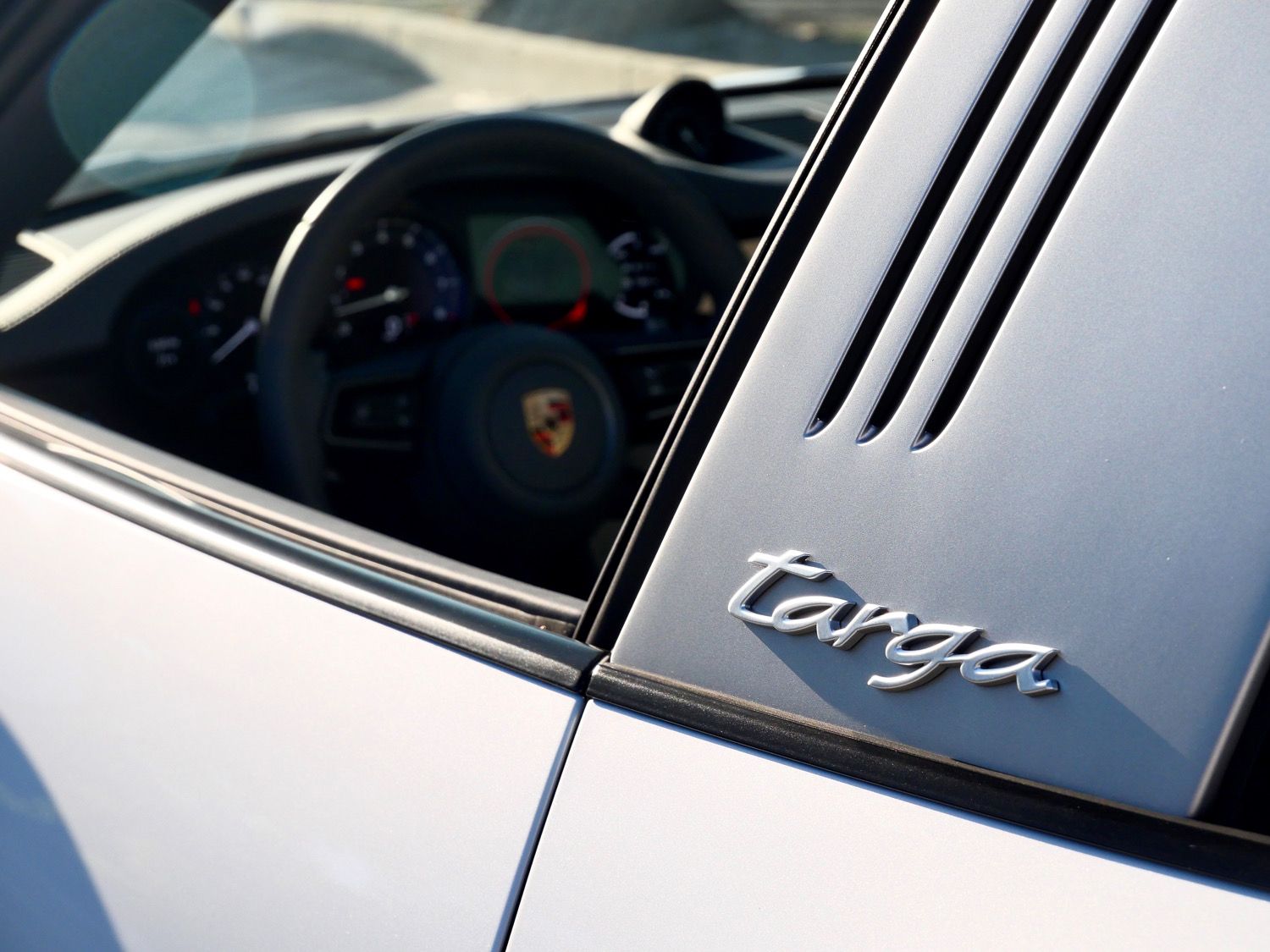 2024 Porsche 911 Targa 4S photo 3