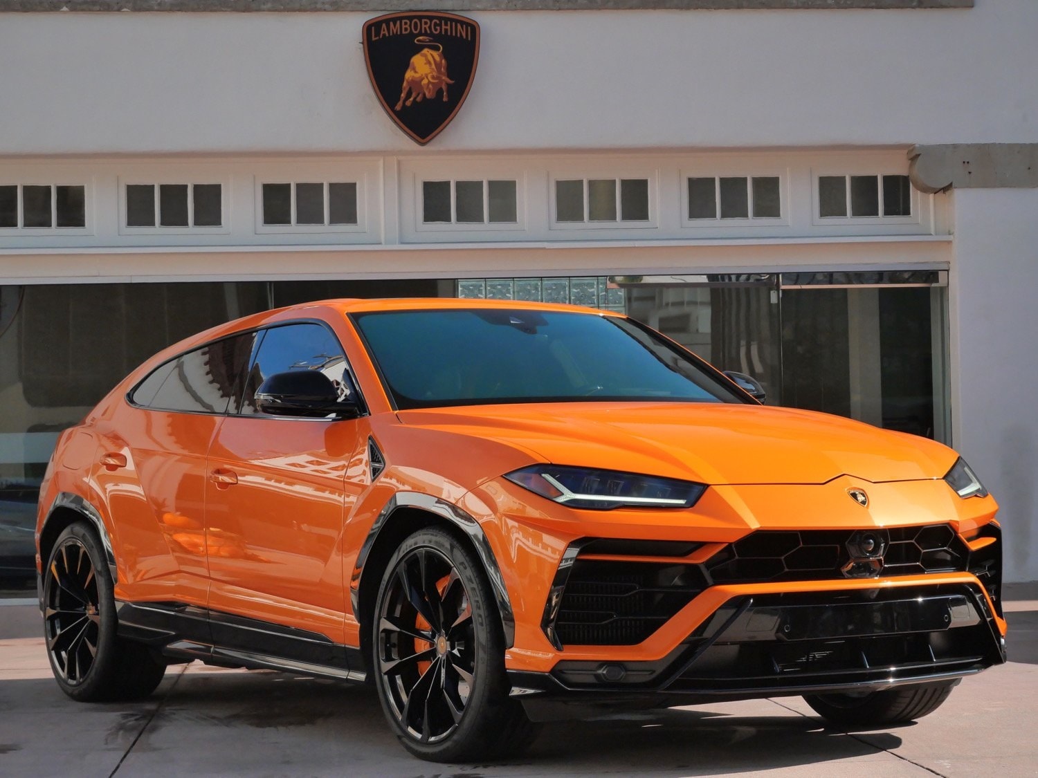 2022 Lamborghini Urus Base's photo