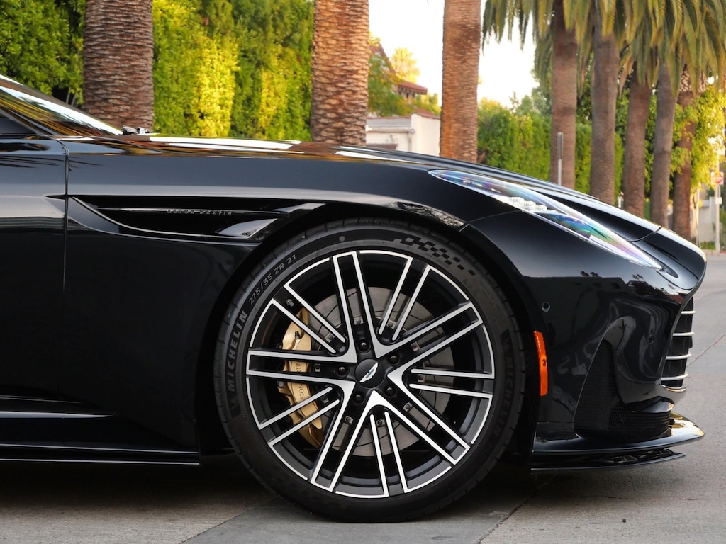 Certified 2024 Aston Martin DB12 . Volante