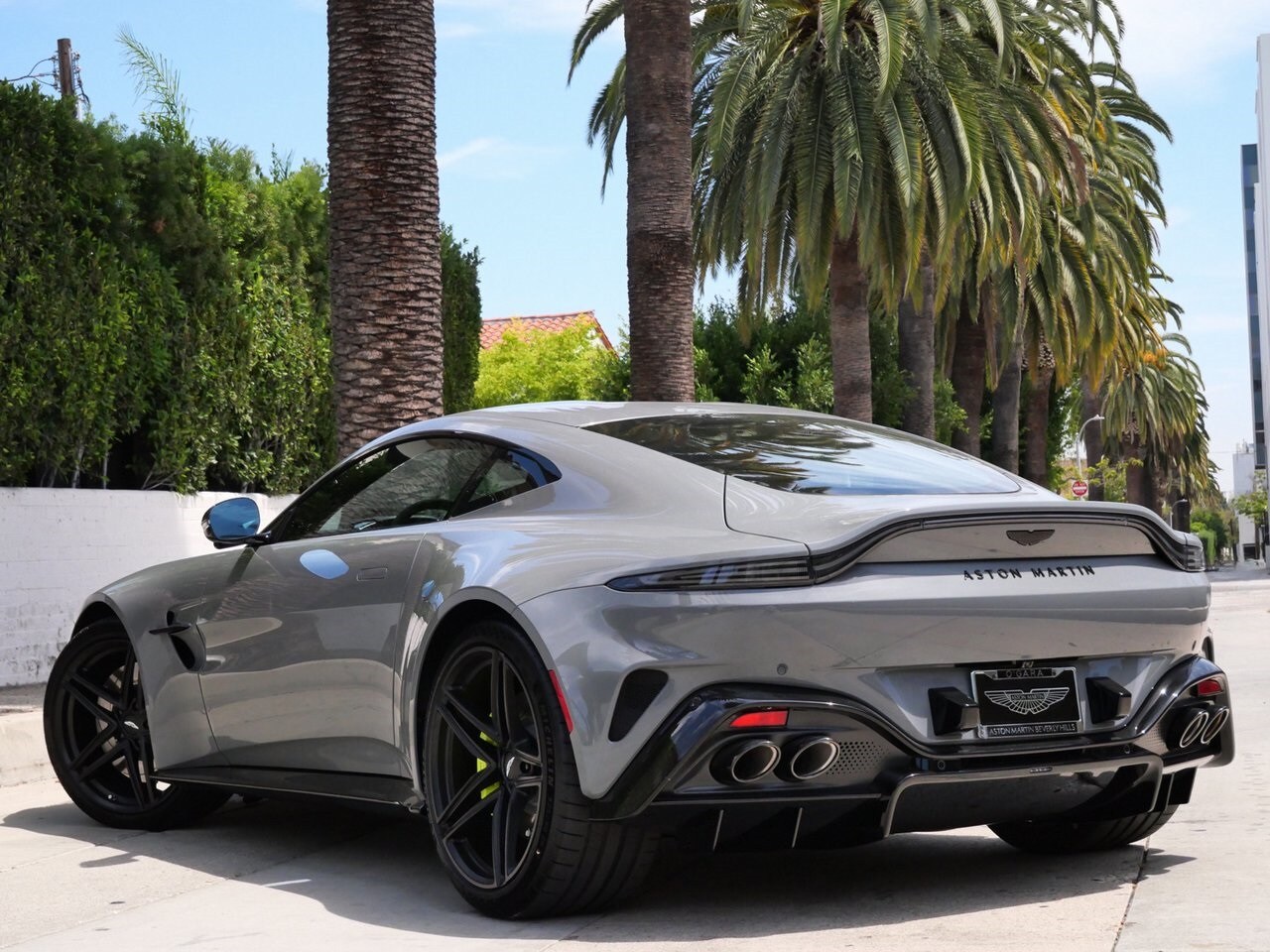 2026 Aston Martin Vantage AM6 photo 2