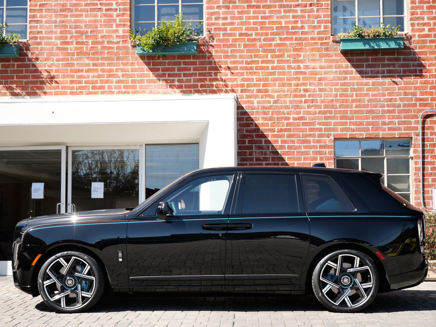New 2027 Rolls-Royce Black Badge Cullinan SUV