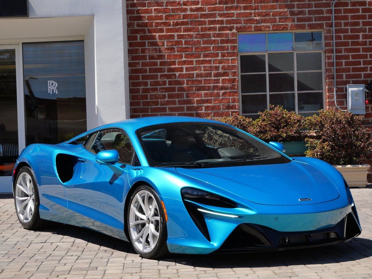 2026 McLaren Artura Techlux