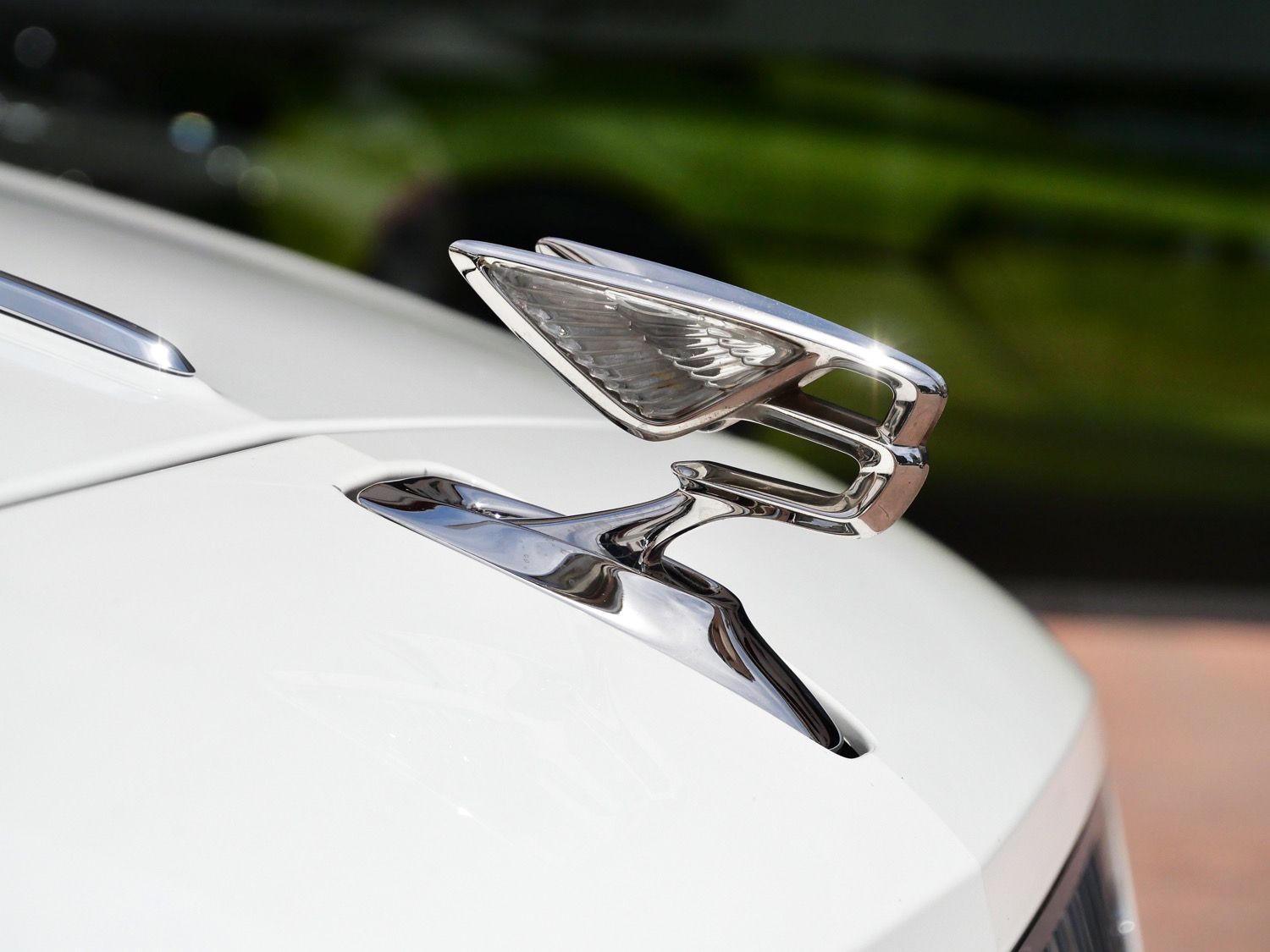 2022 Bentley Flying Spur V8 photo 6