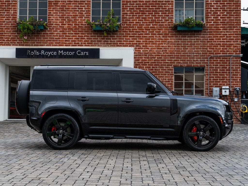 Used 2025 Land Rover Defender 110 X SUV