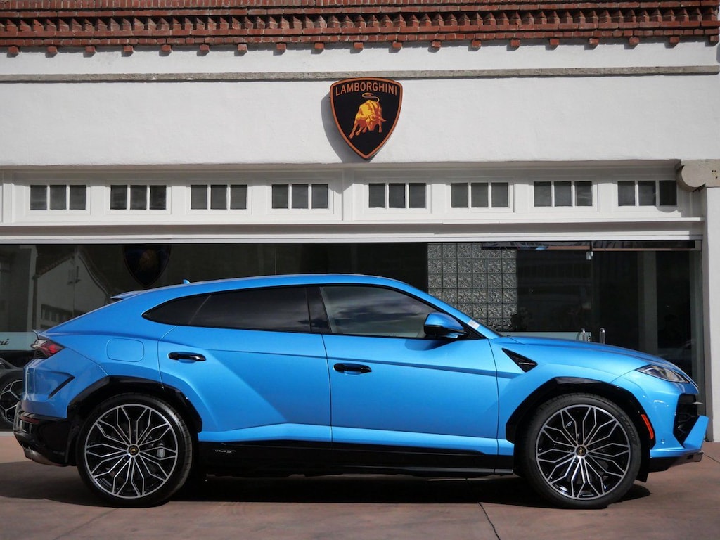 New 2025 Lamborghini Urus SE SUV