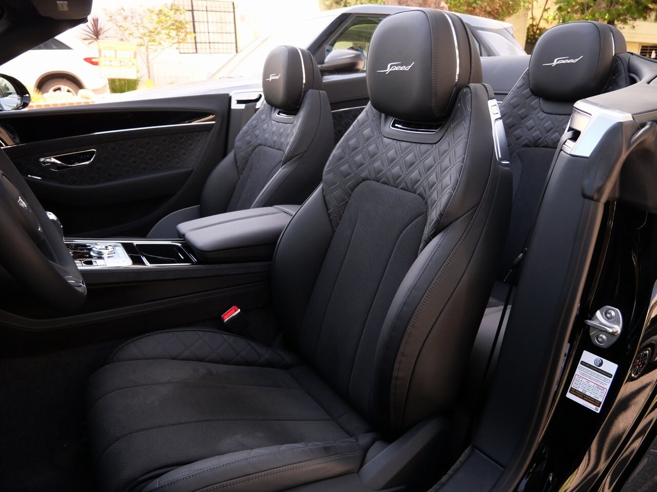 2024 Bentley Continental GTC Speed photo 2