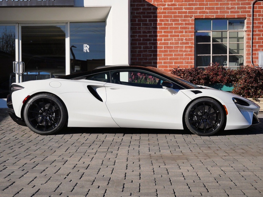 New 2026 McLaren Artura Coupe