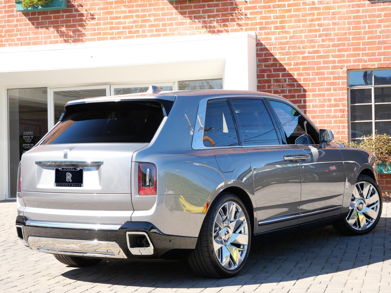 New 2027 Rolls-Royce Cullinan SUV