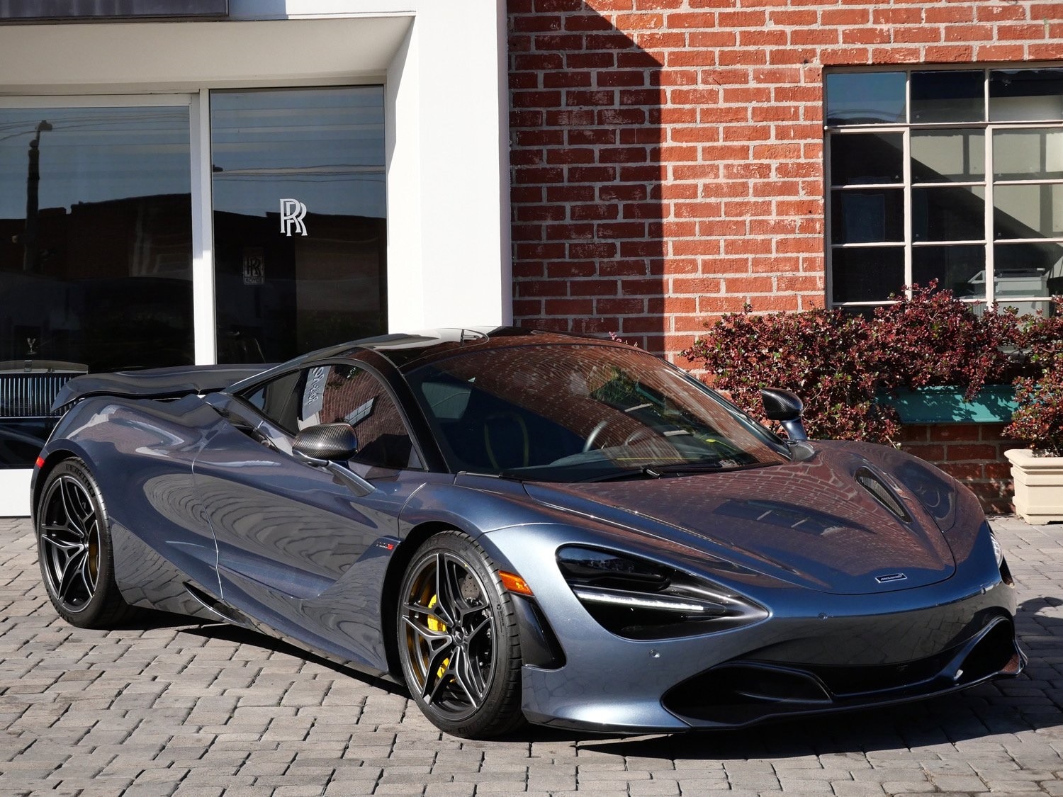 2019 McLaren 720S Base