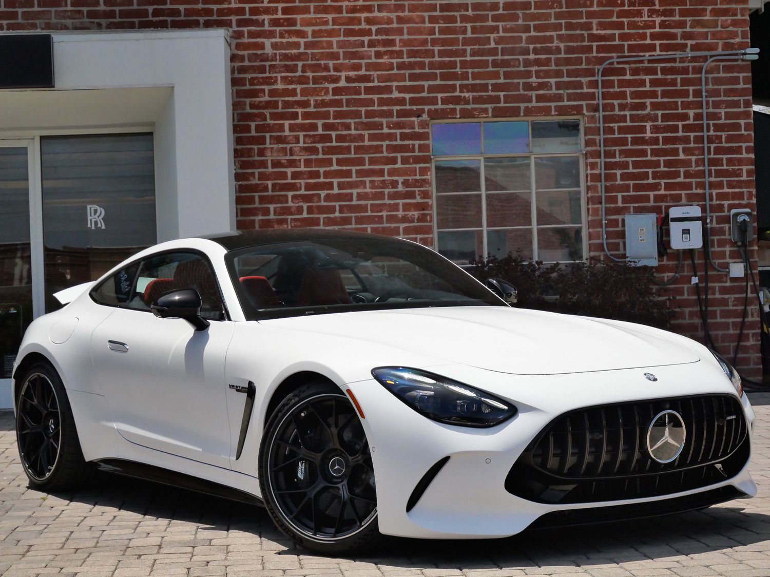 2025 Mercedes-Benz AMG GT 63 S E Performance's photo