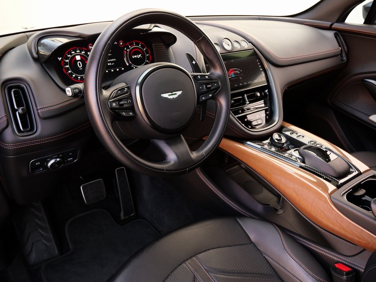 2024 Aston Martin DBX DBX707 photo 3
