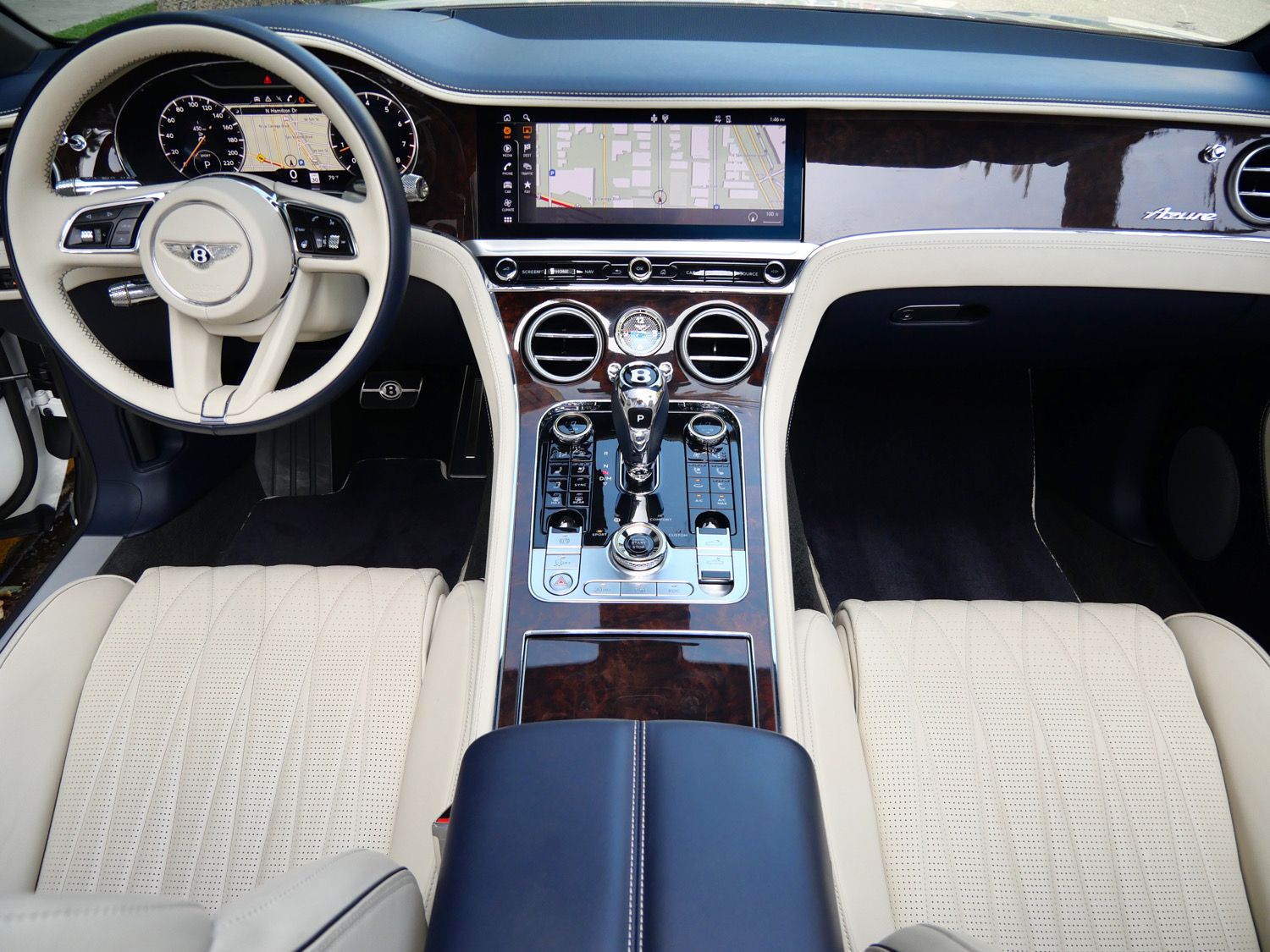 2024 Bentley Continental GTC Azure photo 4